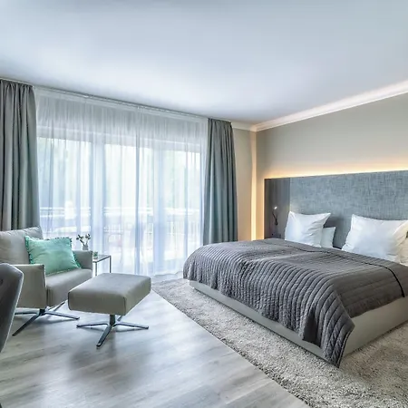 Sonne ホテル レーダ・ヴィーデンブリュック