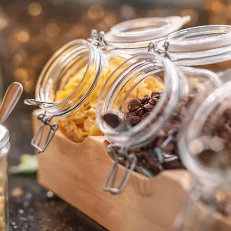 Sonne レーダ・ヴィーデンブリュック